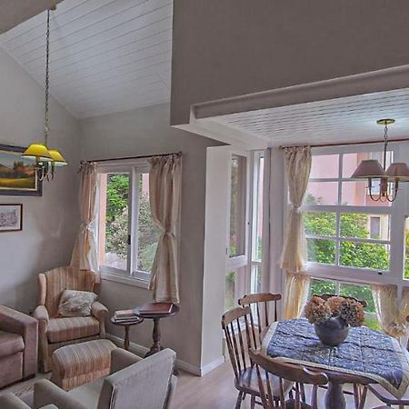 Duplex Floresta Negra - Sua Base Perfeita Em Gramado! Otima Localizacao Lagonegro 500M - 02 Quartos E 02 Banheiros Para Familia Em Condominio Fechad0, Cozinha Completa Com Garagem E Portaria 24H Экстерьер фото