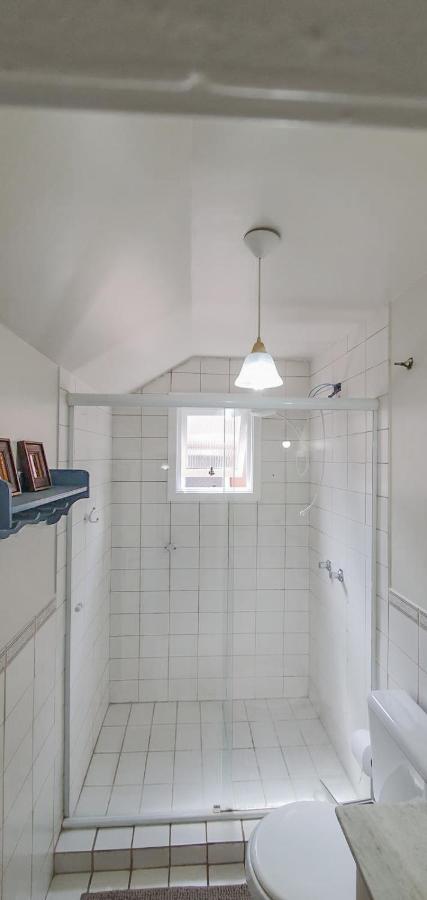 Duplex Floresta Negra - Sua Base Perfeita Em Gramado! Otima Localizacao Lagonegro 500M - 02 Quartos E 02 Banheiros Para Familia Em Condominio Fechad0, Cozinha Completa Com Garagem E Portaria 24H Экстерьер фото