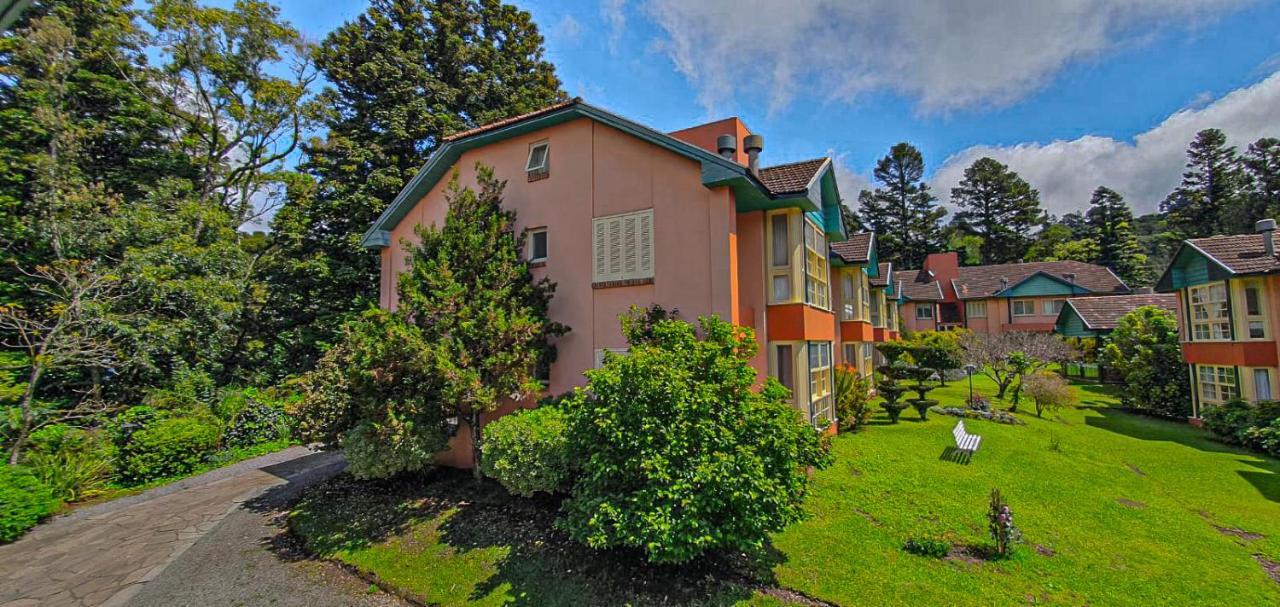 Duplex Floresta Negra - Sua Base Perfeita Em Gramado! Otima Localizacao Lagonegro 500M - 02 Quartos E 02 Banheiros Para Familia Em Condominio Fechad0, Cozinha Completa Com Garagem E Portaria 24H Экстерьер фото